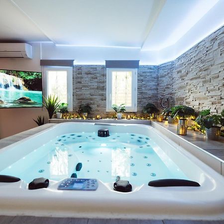 Suite And Spa La Perla Bianca Grabels Bagian luar foto