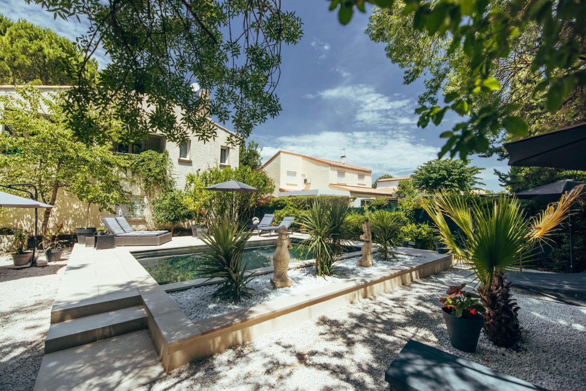 Suite And Spa La Perla Bianca Grabels Bagian luar foto